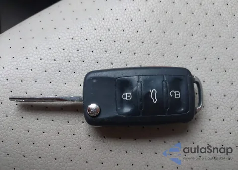 2015 Volkswagen Jetta 2.0L Tdi Se from USA, damaged, VIN 3VWLA7AJ2FM424552